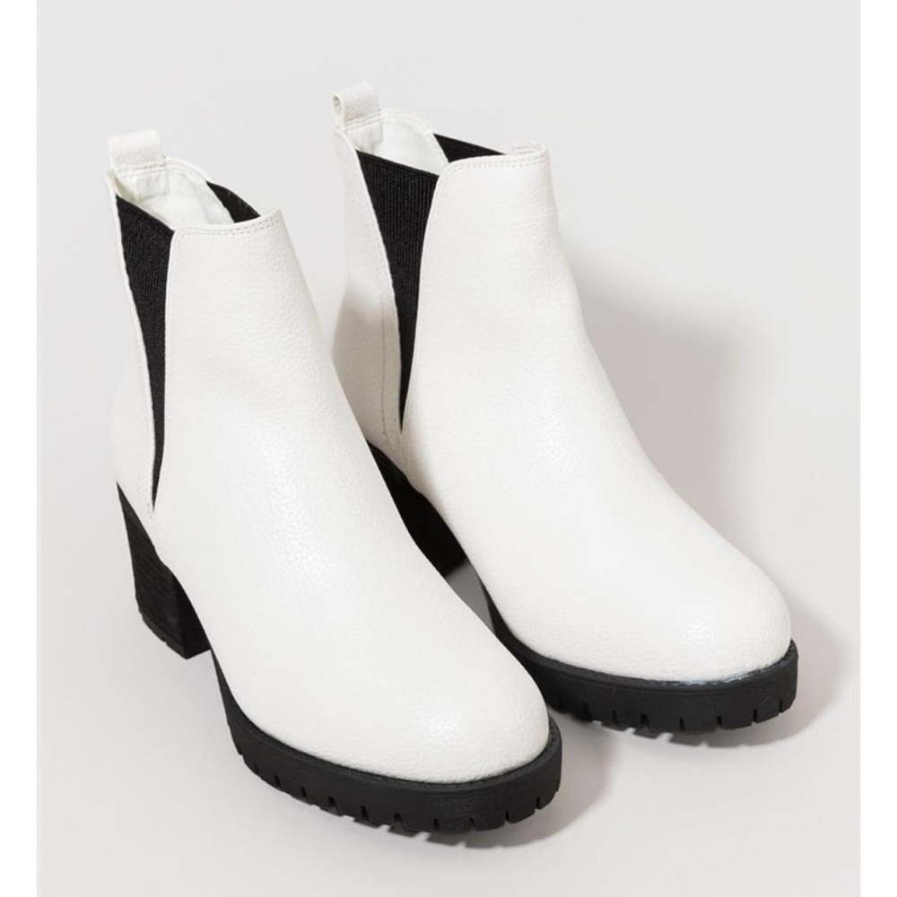 MIA Jody Ribbed Chelsea Lug Boots
